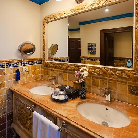 Europe Cortes Gl אתר נופש 5*
